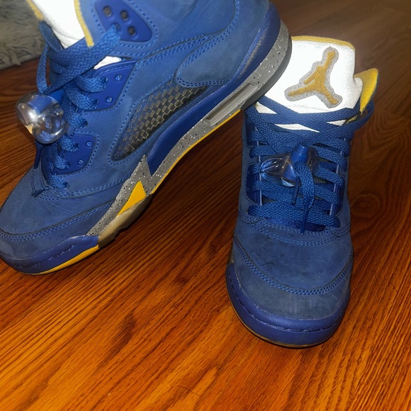Air Jordan 5 Retro ‘Laney’ - Picture 2 of 5
